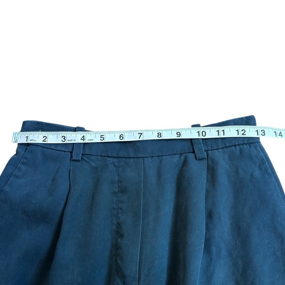 Frank & Oak High Waisted Tencel Shorts- Size 2 - Picture 8 of 12